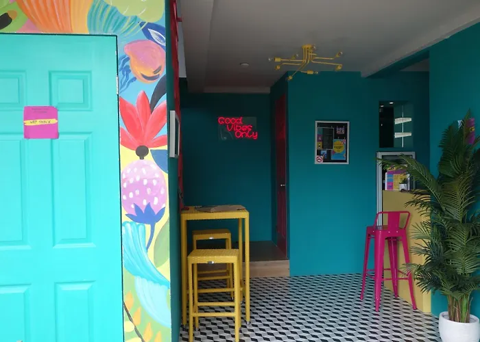 Way Shack *
