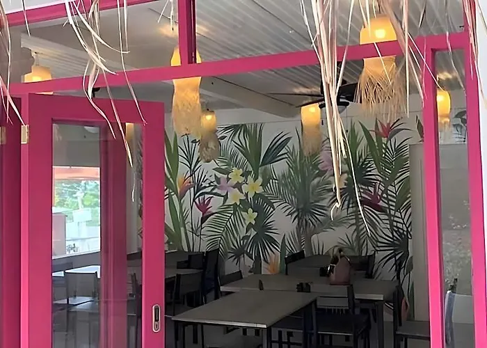 Way Shack Vandrarhem *